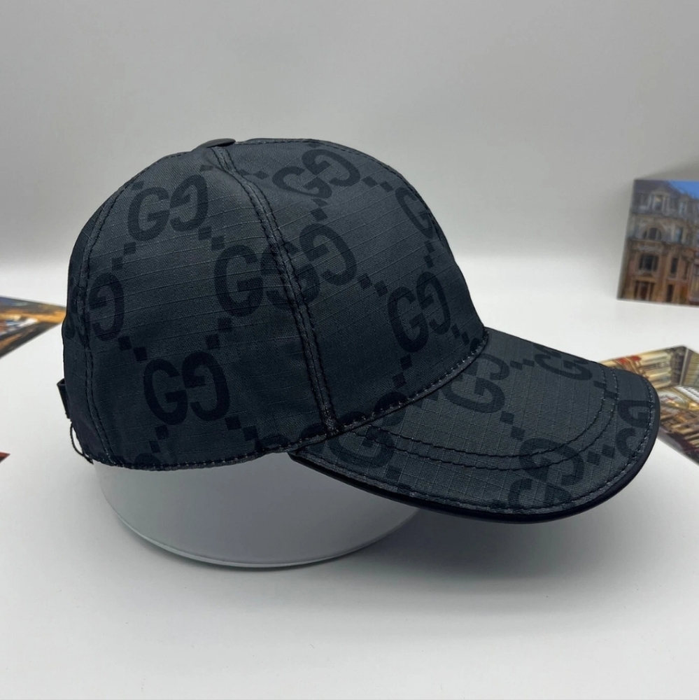 Authentic Gucci GG Patterned Cap - Picture 2 of 4